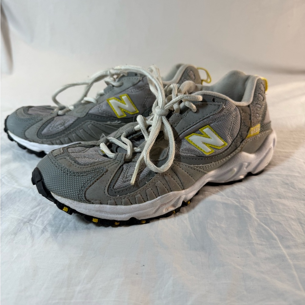 New Balance Woman’s All Terrain Sneakers Size 7.5